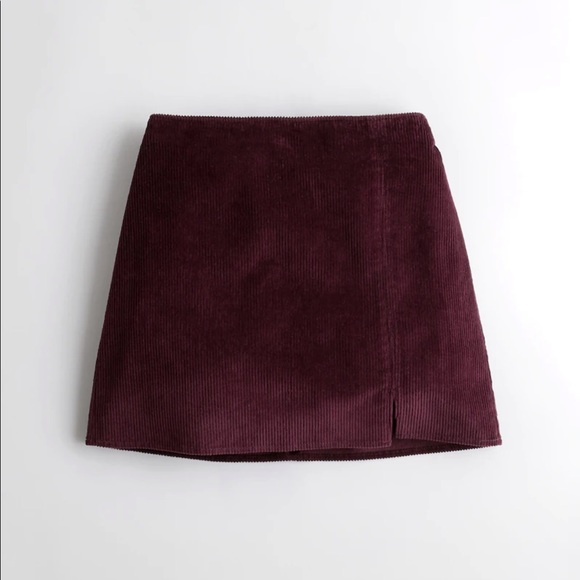 Hollister Dresses & Skirts - NWT ULTRA HIGH-RISE CORDUROY A-LINE SKIRT Hollister size medium